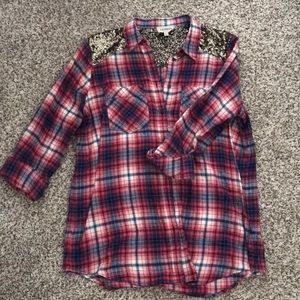 Plaid shirt with sequin detail